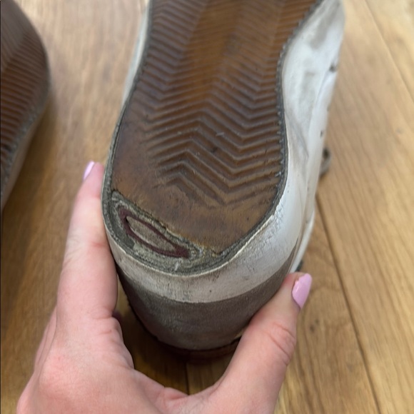 Golden Goose Cream and Burgundy Star Sneakers - Picture 10 of 12